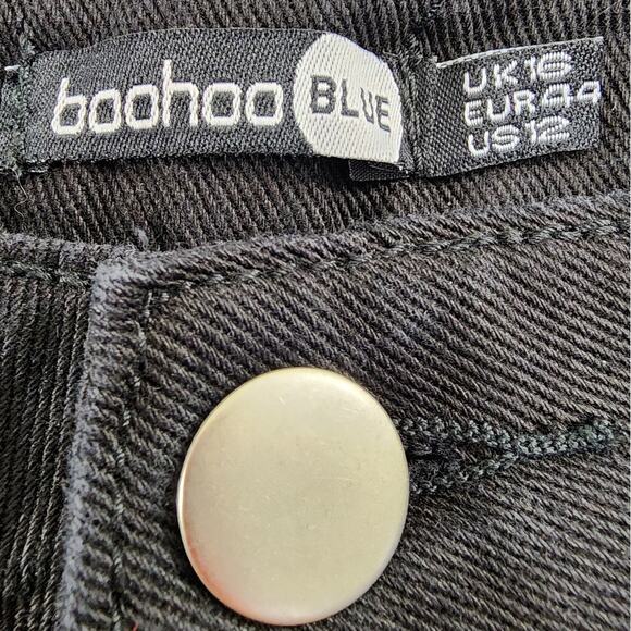 NEW Boohoo Jeans Womens 12 Black High Rise Distressed Straight Leg Stretch Denim - Picture 6 of 13